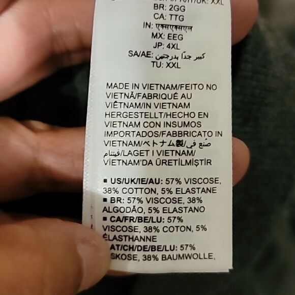 Amazon Essentials Women's Studio Terry Long-Sleeve Funnel Neck Sweatshirt XXL - Picture 6 of 6